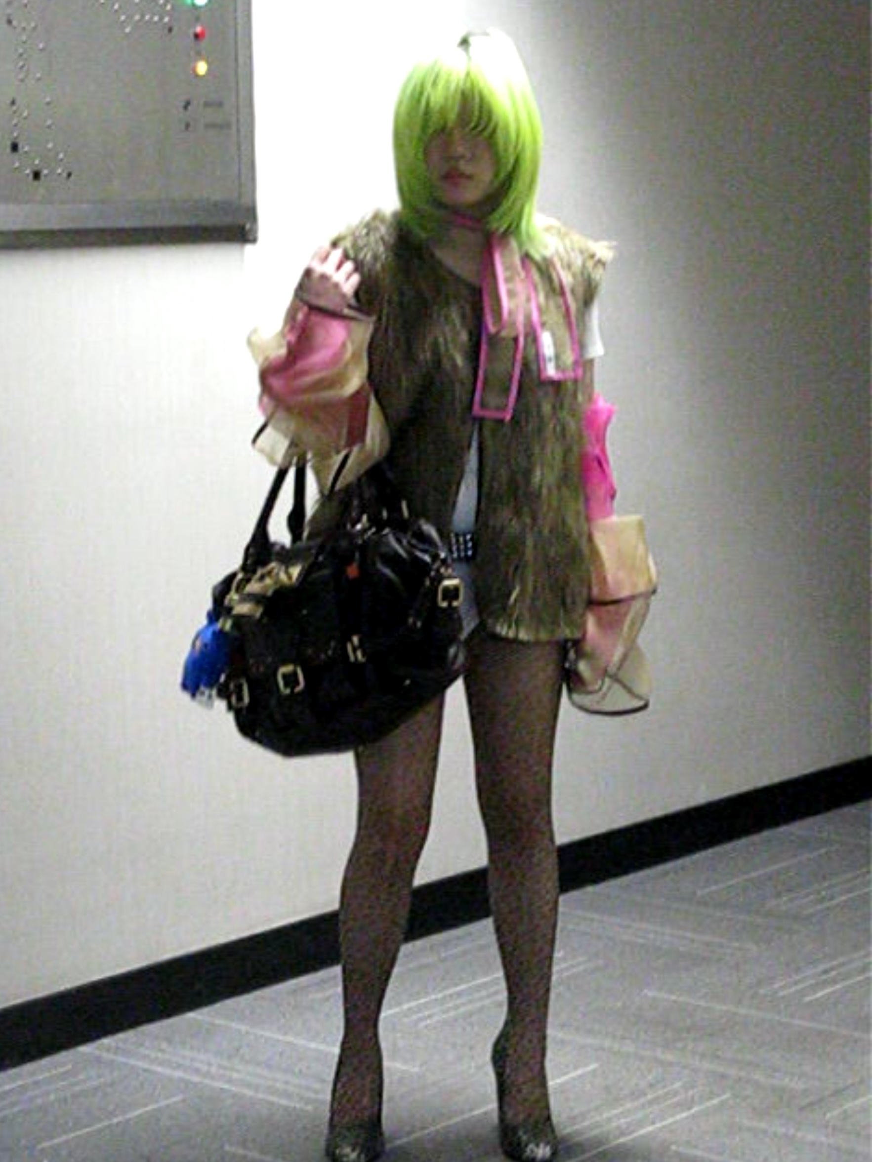 Look1